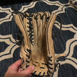 Easton Pro Collection RH Outfield Baseball Glove 12.75" (Used)