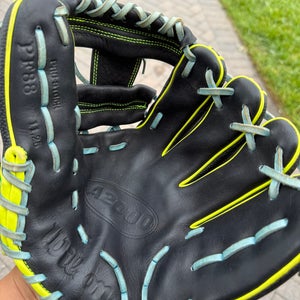 Wilson A2000 Glove 11.25" Pedroia Fit