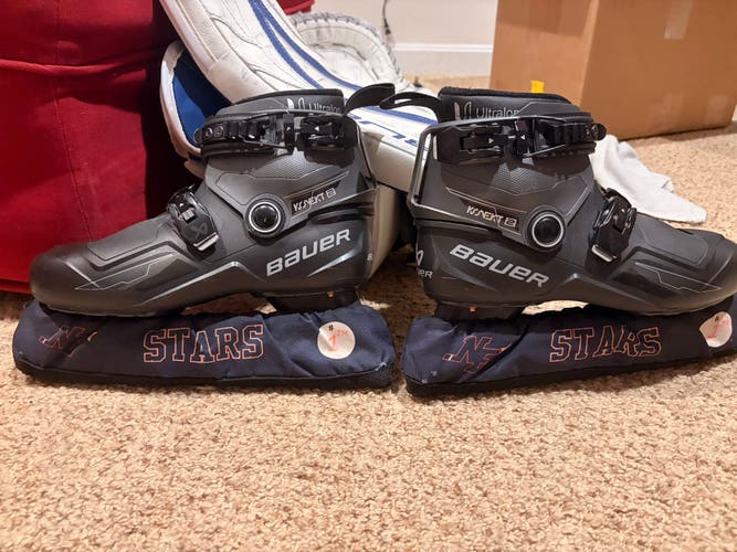 2024 Bauer Konekt 2 Hockey Goalie Skates Regular Width 8 (Used)