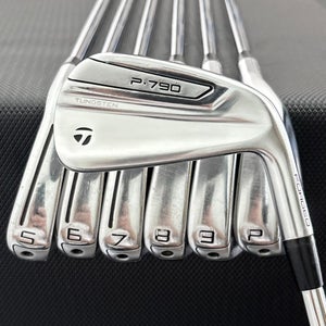 TAYLORMADE P790 2019 IRON SET 4-P