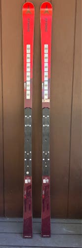 Atomic Redster G9 FIS 193 GS skis