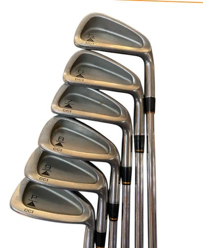 Men's Titleist DCI Right Handed Iron Set Regular Flex (Used)