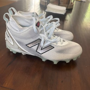 White Unisex Size M 7.0 (W 8.0) Adult New Balance Freeze Mid Top (New)