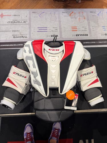 CCM EFlex 5 Pro Goalie Chest Protector Sr. Large (New)