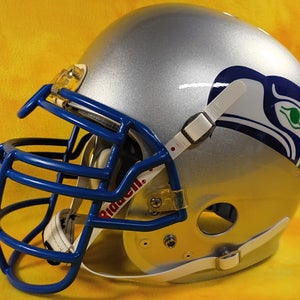 Throwback Seattle Seahawks custom fullsize Bike/Adams Air football helmet YLg