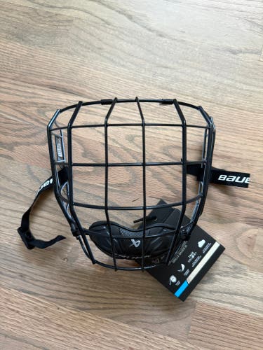 Medium Bauer Profile III i2 Facemask Full Cage (New)