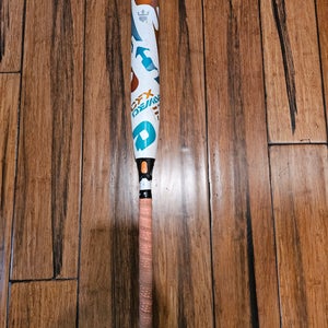 2018 DeMarini CFX Composite Bat (-11) 19 oz 30" (Used)