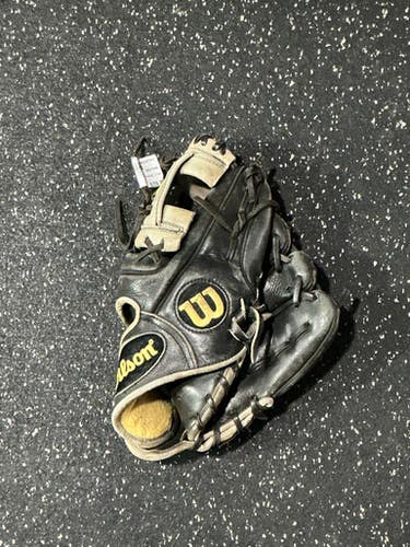 Used Wilson A2000 1788 Bb Sb Glove Rh Throw Black 11 1 2" 10743-s000485814