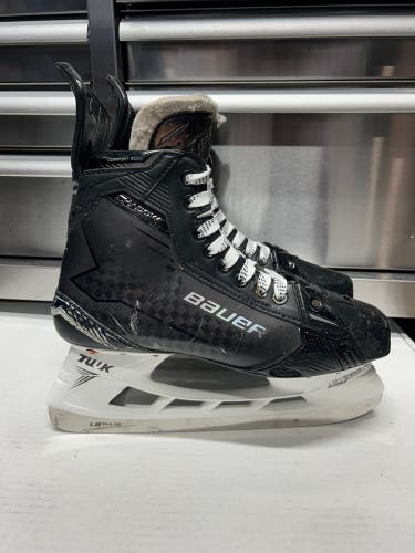 Bauer Supreme Shadow Hockey Skates Size 9 FIT 2 280mm (Used) OHL Pro Stock