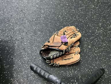 Used Easton 5ls10 Bb Sb Glove Rh Throw Brown 10" 10743-s000471505