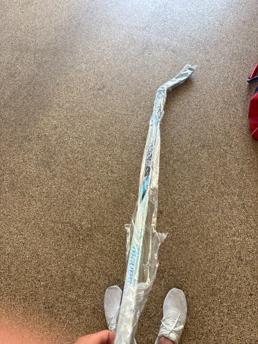 Senior Bauer Nexus Tracer Right Handed Hockey Stick P92 77 Flex (New)