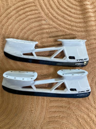 True Speedshift HP-DLC 246mm Blades + Holders (Used)