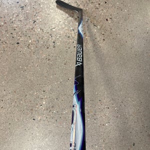 Intermediate Bauer Vapor Flylite Hockey Stick Left Hand P92 55 Flex (Used)