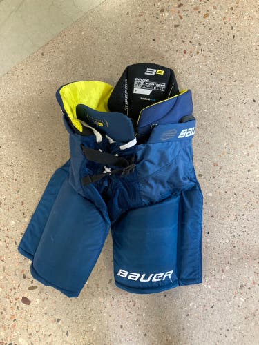 Blue Junior Medium Bauer Supreme 3S Hockey Pants (Used)