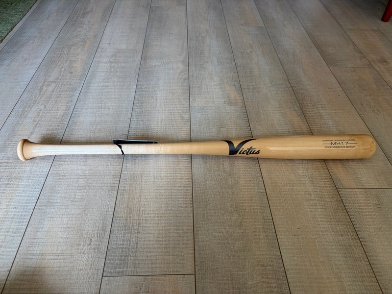 Victus MH17 Birch BBCOR Certified Bat (-3) 30 oz 33" (New)