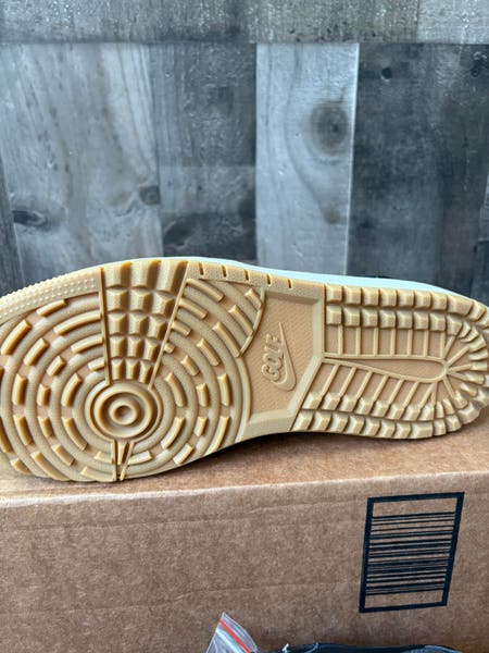 Nike Air Jordan 1 G Retro Black White Gum Golf Shoes DD9315  display picture 1