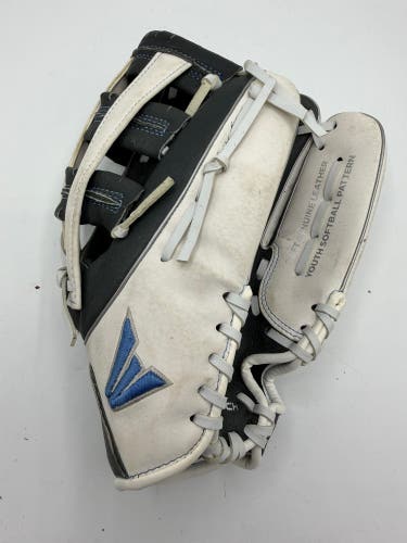 Easton Ghost Flex RH Softball Glove 12"