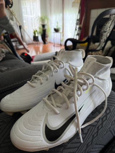 Nike Cleats (Used)
