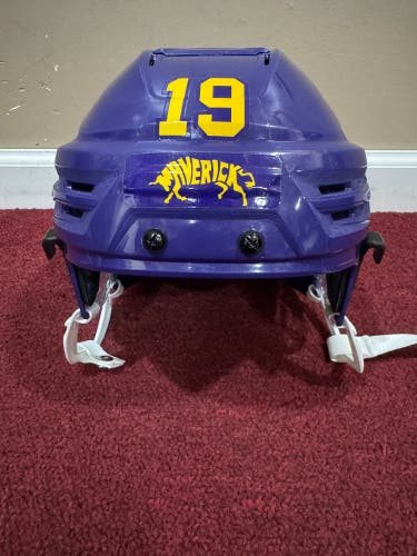 Medium Bauer Re-Akt 85 Helmet Pro Stock Item#R85M
