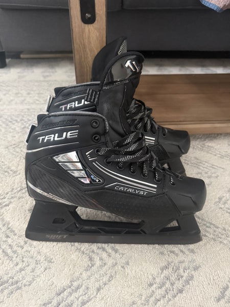 2024 True Catalyst 9x4 Hockey Goalie Skates Regular Width Pro Stock 8.5 (Used)