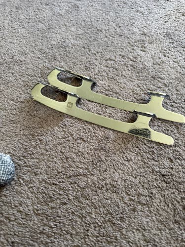 (Used) MK Professional Freestyle blades