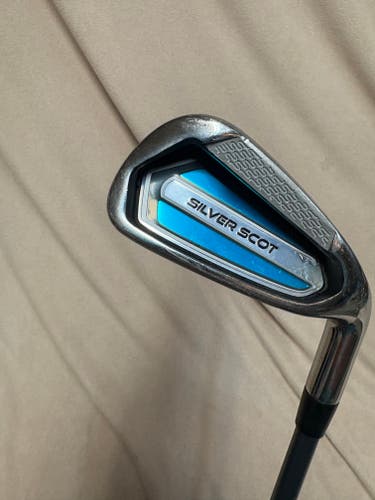 Women's 7 Iron Silver Scot Right Handed Ladies Flex Graphite Shaft 36.5" (Used)