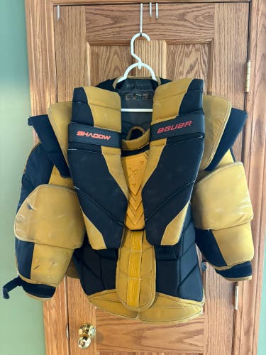 Small Bauer Shadow Goalie Chest Protector (Used)