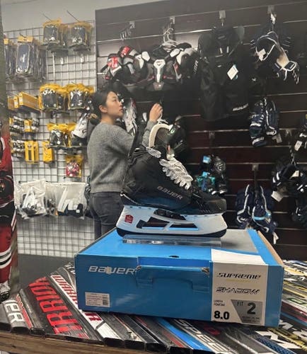 2024 Bauer Supreme Shadow Hockey Skates Regular Width 8 (New)