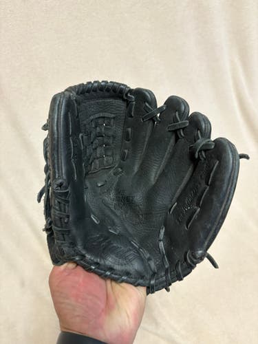 RH Brady The Magnet Baseball Glove 11" (Used)