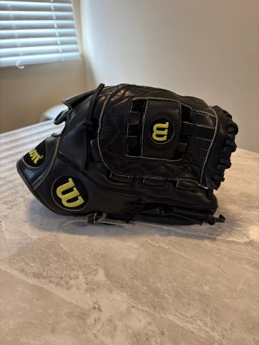 Wilson Japan A2000 ASO RHT Baseball Glove 12