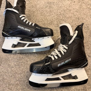 2024 Bauer Supreme Shadow Hockey Skates 9.5 (New) Fit 1