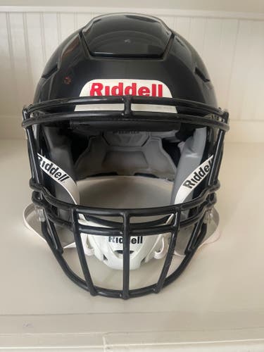 2025 Youth Medium Riddell SpeedFlex Helmet (Used)