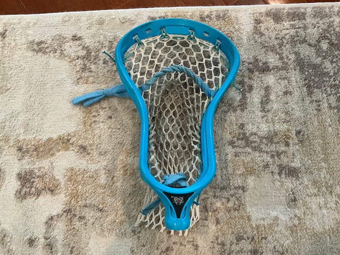 Blue STRUNG ECD DNA 2.0 Head (Used lightly ) SEND OFFERS. WILLING TO NEGOTIATE!
