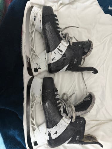 2024 CCM Tacks 652 Hockey Skates 10 (Used)