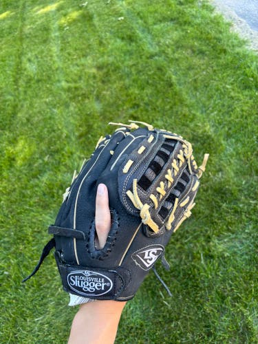 Louisville Slugger Genesis RH Outfield Baseball Glove 13" (Used)