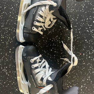 Easton eq1 Hockey Skates 10 (Used)