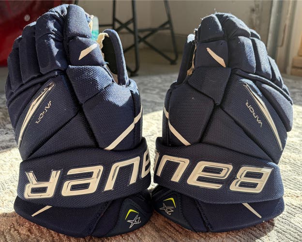 Bauer Vapor 2X Pro Gloves 13" (Used)