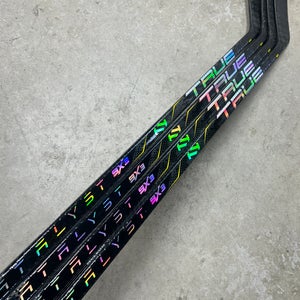 4 PACK 85 Flex P88M Senior True Catalyst 9x3 Left Hand Hockey Stick Pro Stock (New)