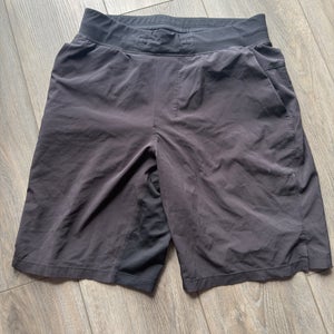 Black Small Men's Lululemon Shorts (Used)