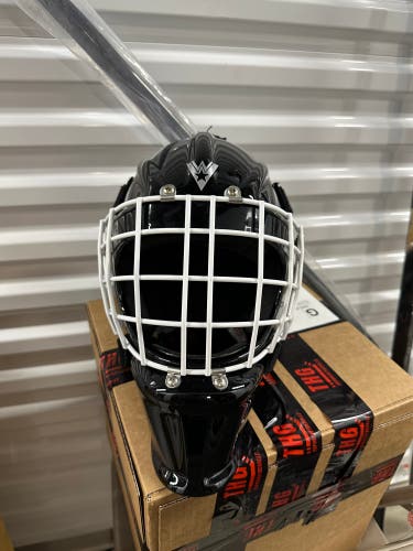 Victory v2 junior goalie mask