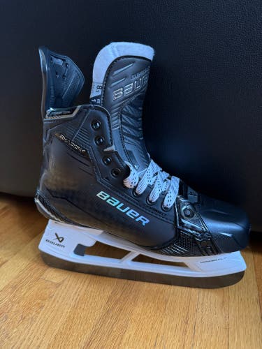 Black 2024 Bauer Supreme Shadow Hockey Skates Regular Width Pro Stock 8.5 (New)