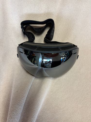 Unisex Ski Goggles (Used)