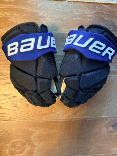 Bauer Vapor Hyperlite Gloves 14" Pro Stock (Used)Leafs 3rd
