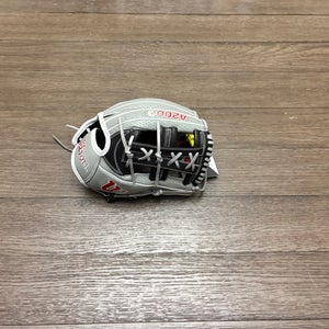 New Wilson A2000 FP75 11.75" Single Post Web