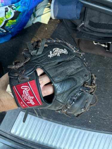 Rawlings Premium Series RH Catcher's Baseball Glove 32" (Used)