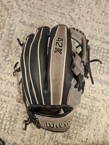 Wilson A2K RHT Infield 1787 Baseball Glove 11.75" (Used)