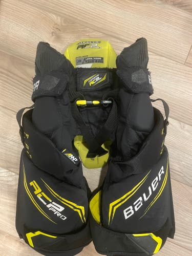 Junior Large Bauer Supreme ACP Pro Girdle (Used)