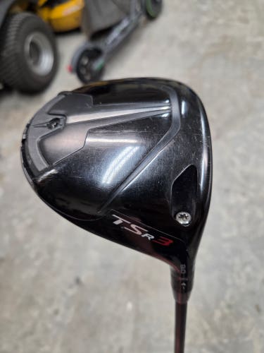 Men's Titleist TSR3 Right Handed Driver Stiff Flex Loft 8 (Used)