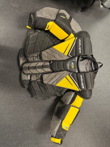 Large Bauer Supreme Ultrasonic Goalie Chest Protector (Used)