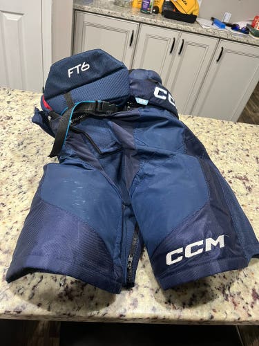Men's Youth Large CCM JetSpeed FT6 Hockey Pants (Used)